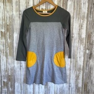 Hanna Andersson Grey & Yellow Dress 140cm